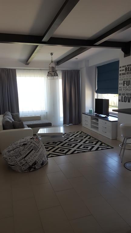 Le Reve Apartment Mamaia Nord Екстериор снимка