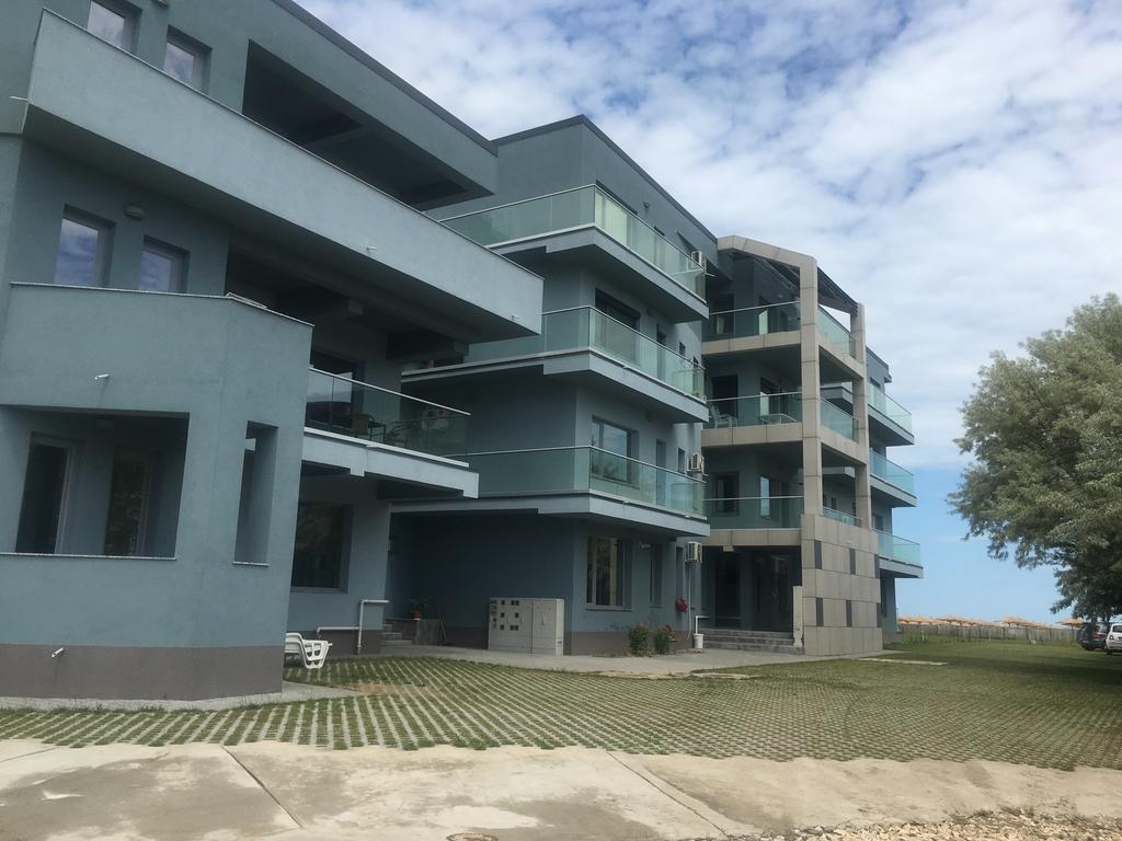 Le Reve Apartment Mamaia Nord Екстериор снимка