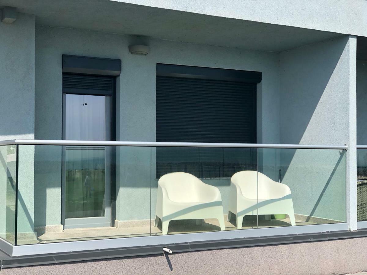 Le Reve Apartment Mamaia Nord Екстериор снимка