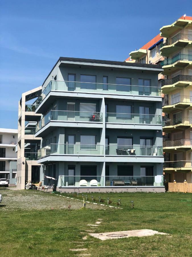 Le Reve Apartment Mamaia Nord Екстериор снимка
