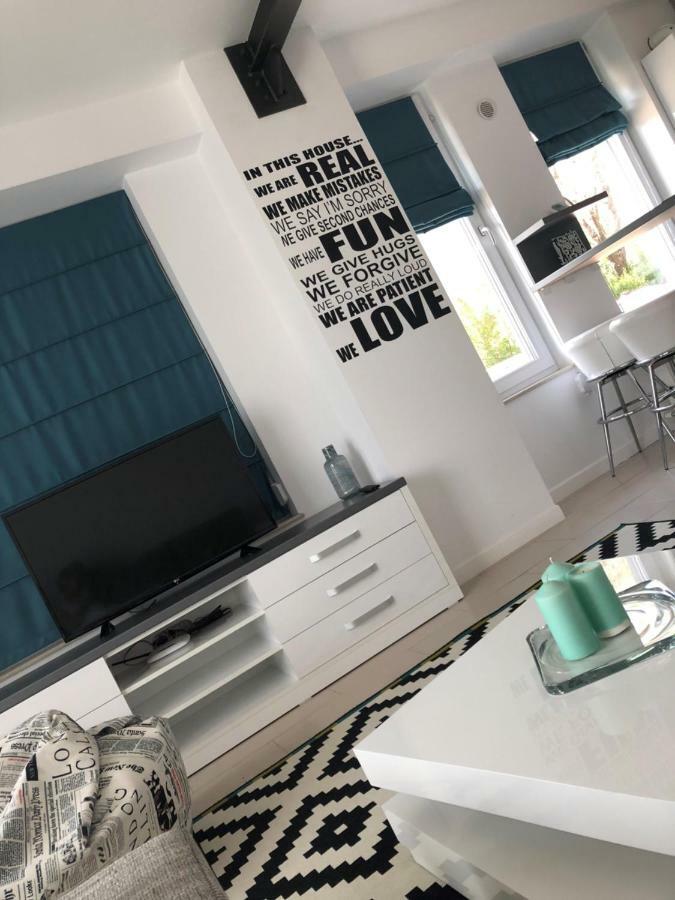 Le Reve Apartment Mamaia Nord Екстериор снимка